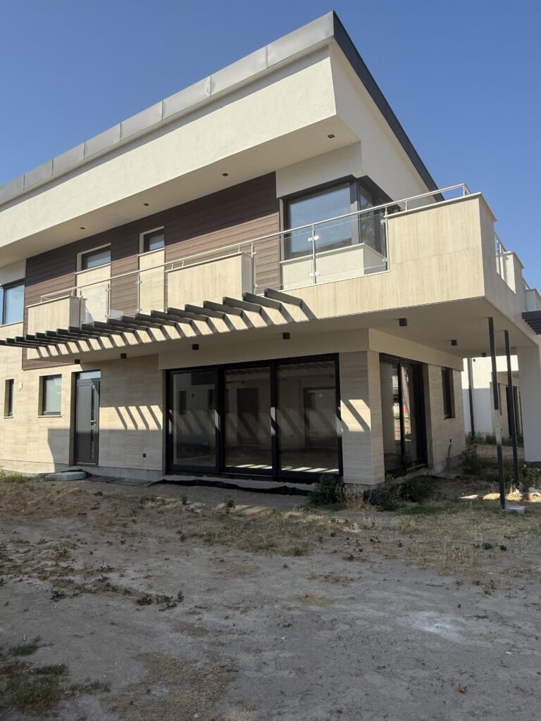luxus villa siofok szabadifurdo kulso nappali 004