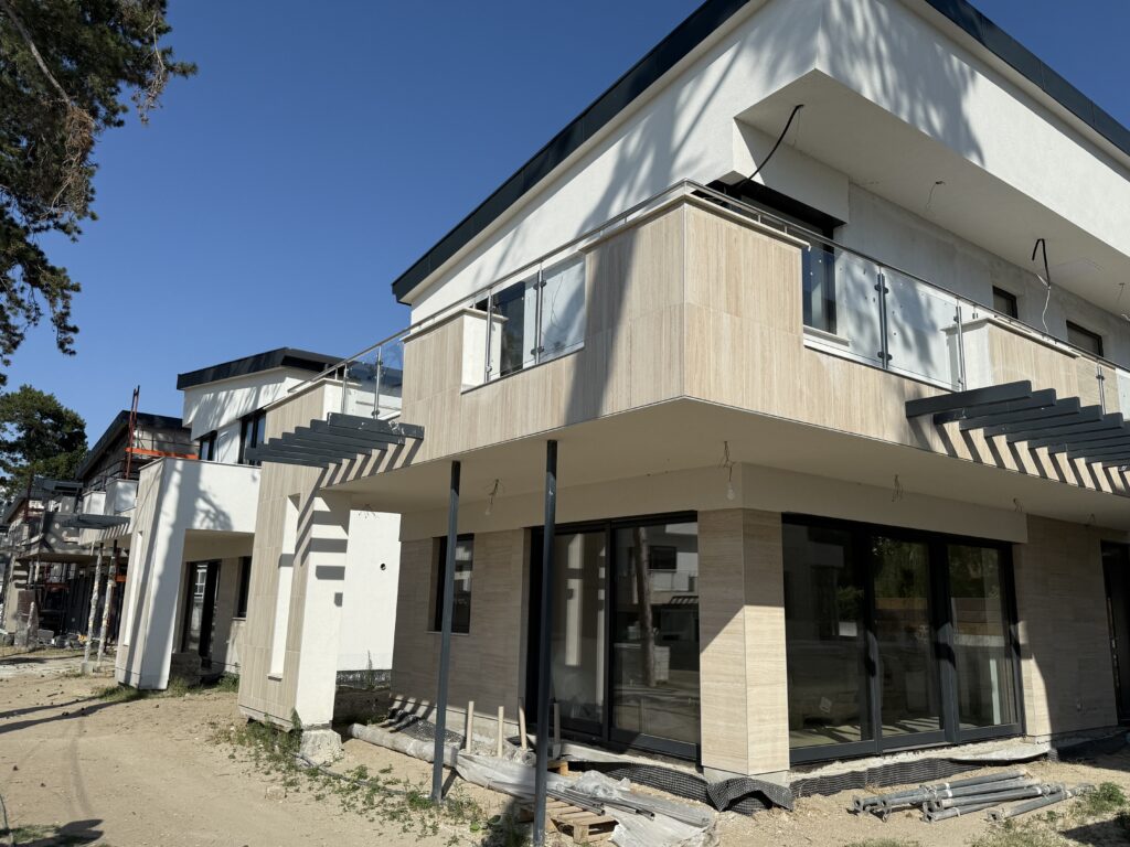 luxus villa siofok szabadifurdo kulso nappali 015